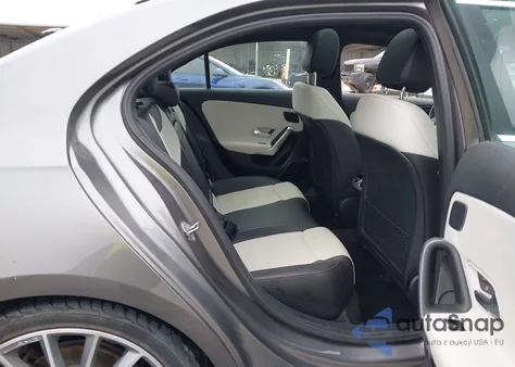 2019 Mercedes-Benz A 220 from USA, damaged, VIN WDD3G4EB5KW018588